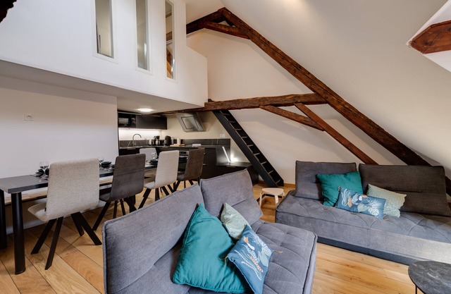 Le SeptQatre - Grand triplex au cœur de la Vieille Ville