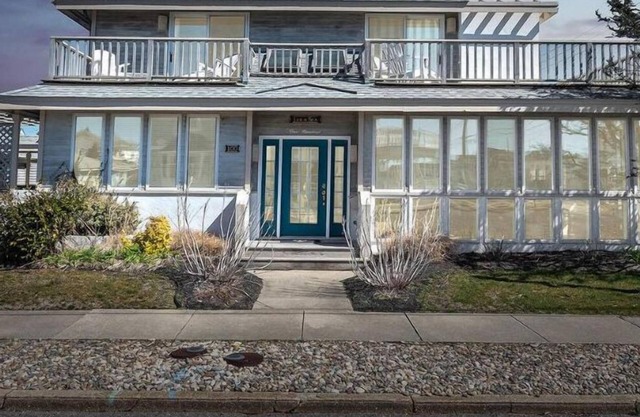 "Leg-A-Sea" was built by an architect for his family and is the first passive solar house on the island and as such is listed as such in Stone Harbor's Book of special places.