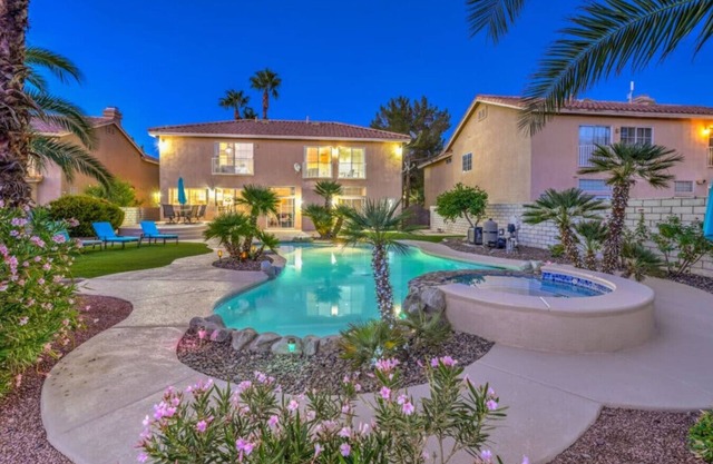 Legacy Island | Las Vegas Golf Course Pool Villa