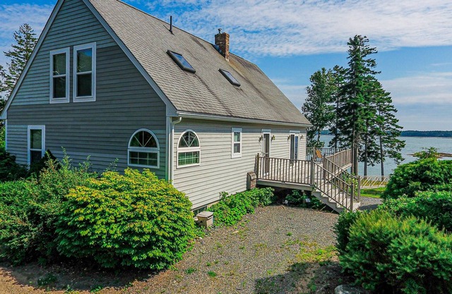 Legend | Oceanfront house in Gouldsboro close to trails - private dock