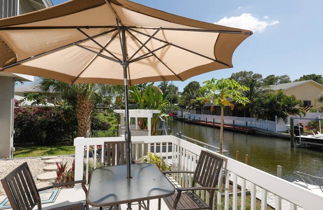 Lemon Bay Waterfront Condo w Patio