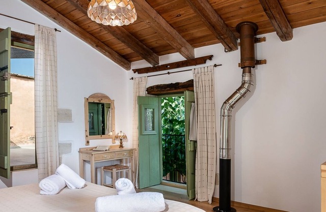Lemon Tree Eco-Retreat with beautiful Terraces