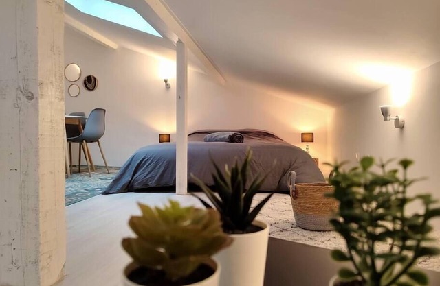 Leopold Room 30m2 en Hyper Centre, Netflix & Wi-fi