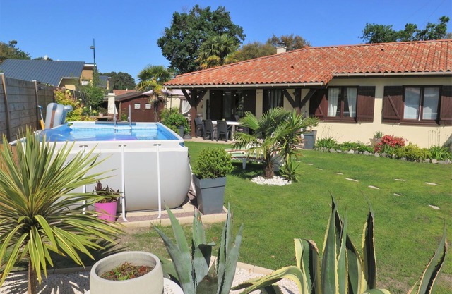 Les Camélias by Interhome