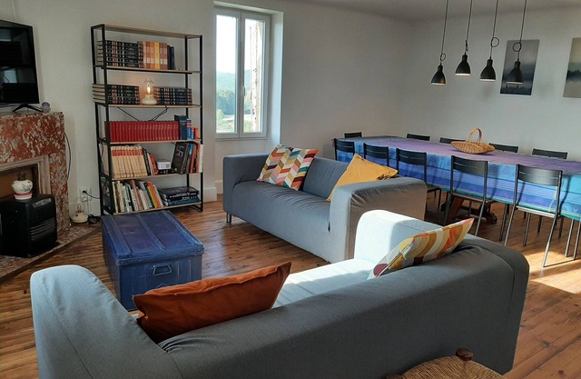 Les Carbonniers - Country house, ideal for families or groups