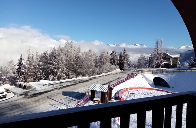 Les Coches resort-center apartment