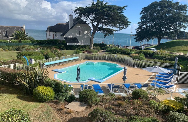 Les Glénans - Duplex vue mer proche plage