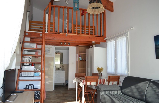 LES Hirondelles, 22 Zaldia 1´5 KM Plage-jardin-wifi-draps-parking