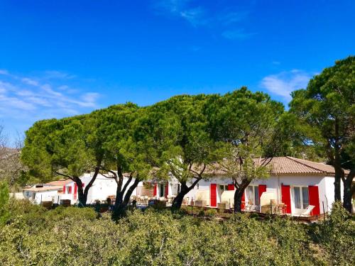 Les Volets Rouges - Hôtel Cassis - Situé dans le Parc National des Calanques