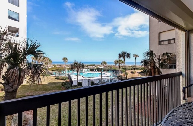 Life Is Swell - Oceanfront, Pool, & Tennis