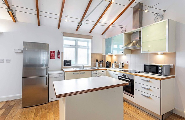 Light and Airy Upside Down House in Boho Hackney