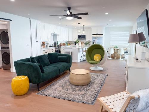 Lime Light La Mesa New 4BR 3BA Group Friendly