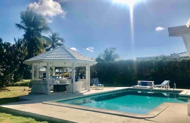 Lime Tree Villa. Entire Home and Private Pool.