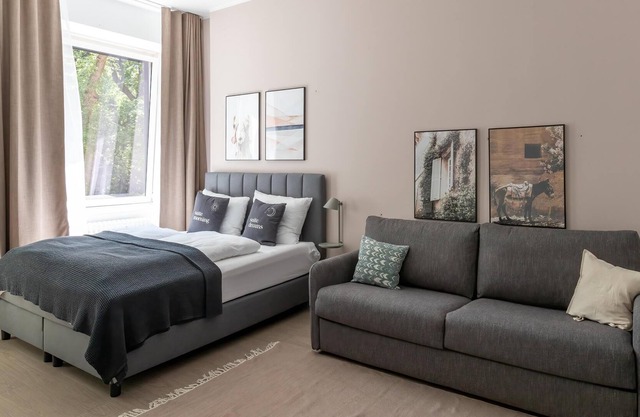 limehome Berlin Luise-H. | Suite with Sofa Bed