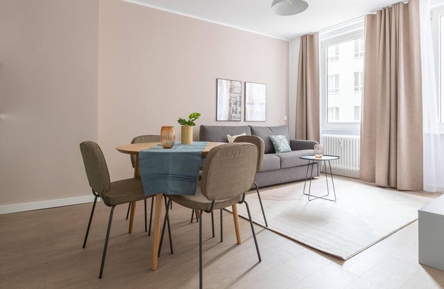 limehome Berlin Luise-Henriette-Str. | 1-BR Suite
