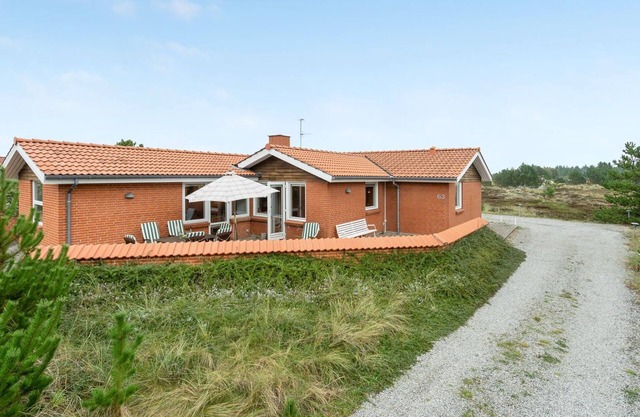 "Lisemarie" - 800m from the sea by Interhome