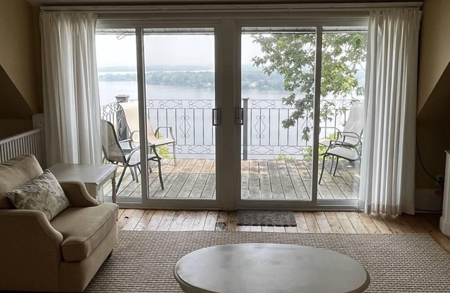 Located at Lake on the Mountain Resort with a spectacular view