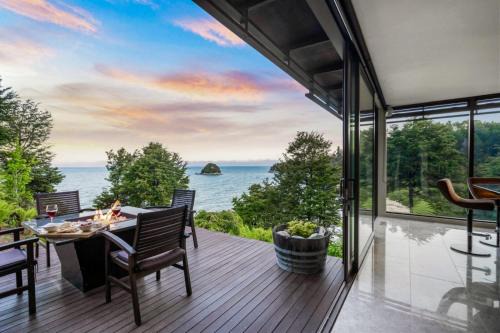 Lodge by the beach - Luxury, Beach access, Ocean views, Private chef