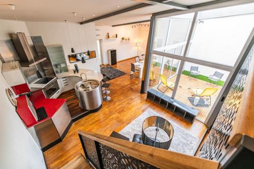 Loft, free and secure parking
