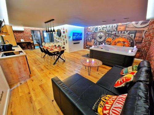 LOFT & SPA-6 Pers-Jacuzzi-Parking-Jardin-Clim-Colmar