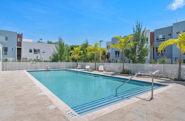 Lofts of Aventura