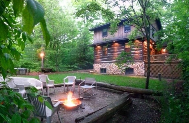 Log Cabin In Beautiful Village Of Egg Harbor ~ Outstanding Vacation Spot!