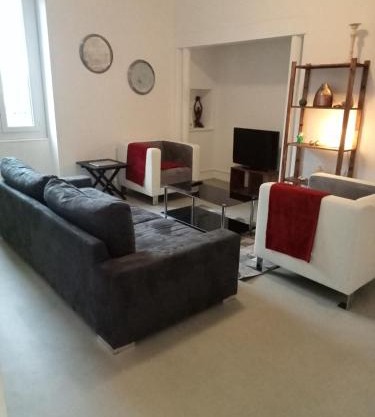 Logement spacieux et lumineux