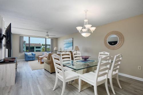 Loggerhead 543 - Gorgeous Beachfront Residence at Loggerhead Cay