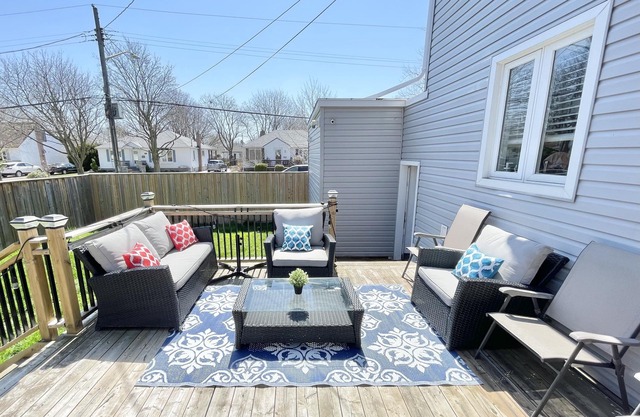 Long Stays Near Niagara Save 50% Off Now!
