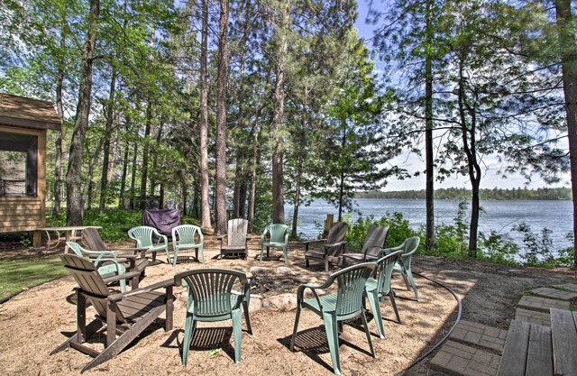 Loon Lake Lodge' w/Dock, Sauna & Hot Tub!