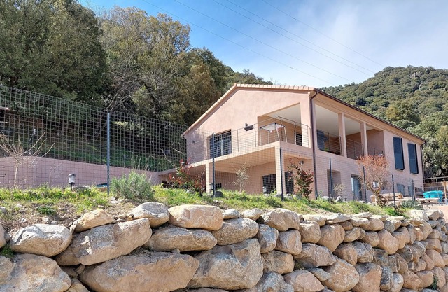 Loue Haut de Villa 120m2