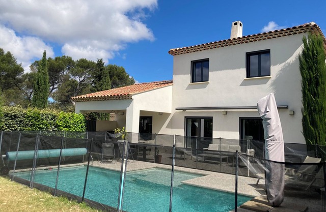 Loue Superbe Villa Contemporaine Climatisée au Calme 120m² Piscine 6 Couchages
