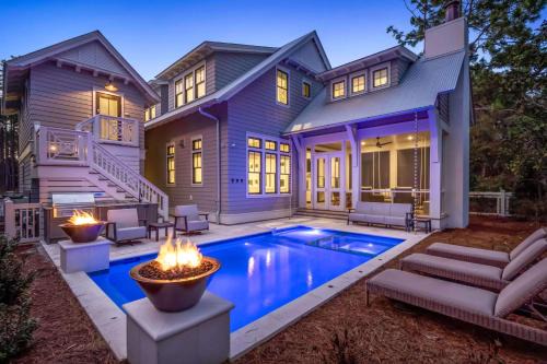 LouLou and Studs Beachhouse