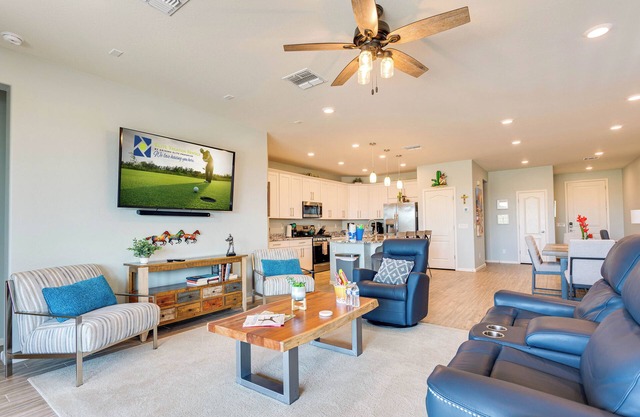 Love Living at the Mountain Base, 90 night min! Gold Canyon