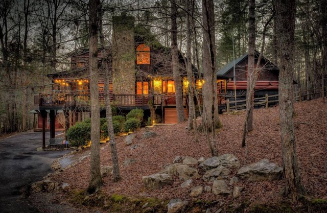 Love You Deerly - Stream on property | Ping pong | Screened Porch | Firepit