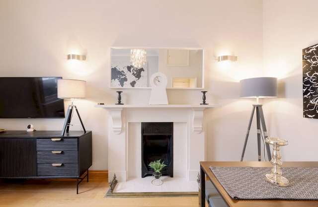 Lovely 2-bedroom flat in Pimlico w/outdoor patio | Pass the Keys