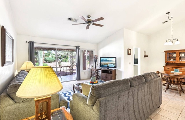 LOVELY 55+ Sun City Summerlin Active-Adult Resort Community by Del Webb