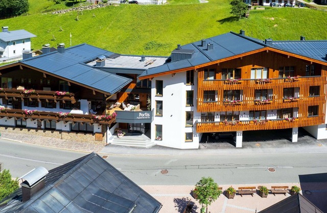 Lovely apartment for 6 guests with WIFI, TV, balcony and panoramic view