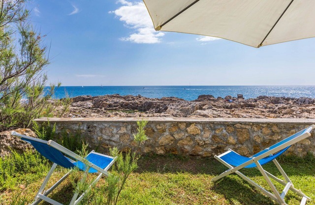 Lovely apartment for 5 guests with patio and parking
