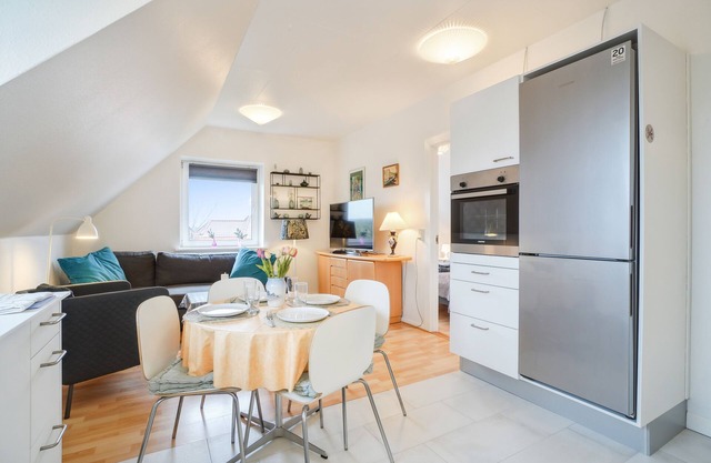 LOVELY APARTMENT- COPENHAGEN NEAR AIRPORT, METRO AND THE BEACH