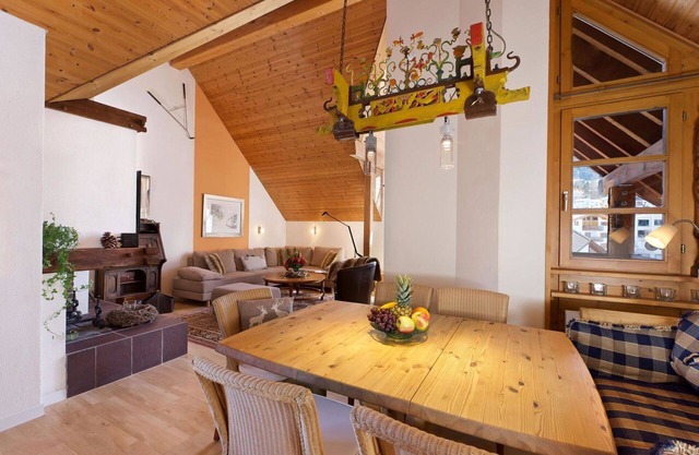 Lovely apartment for 4 people with TV and balcony