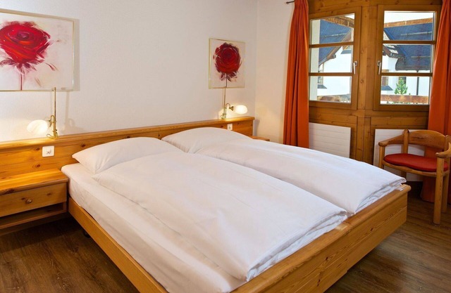 Lovely apartment for 4 guests with TV and balcony