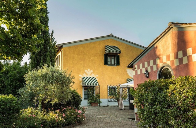 Lovely apartment for 4 people with pool, WIFI, TV and parking