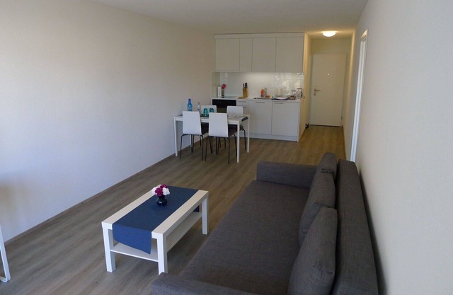 Lovely apartment for 4 people with WIFI, TV, balcony and parking