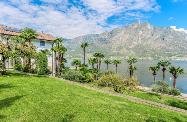 Lovely apartment for 4 people with WIFI, TV and balcony