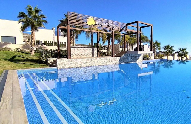 Lovely apartment for 4 people with pool, WIFI, A/C, TV and patio