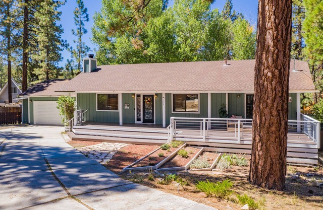 Lovely cabin with Spa/Dog-friendly/BBQ/EV Charger