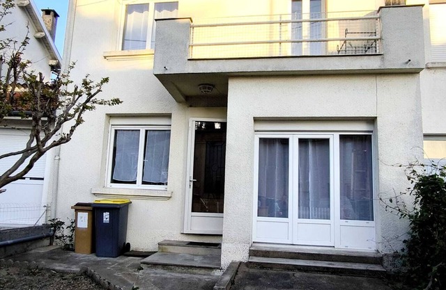-Lovely, comfortable house just a stone's throw from Albi center - Quiet and easy to get to-.