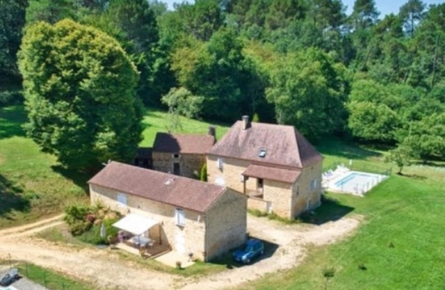 Lovely cottage in the middle of nature with private pool!