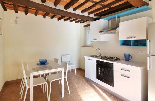 Lovely cottage in the park of a Renaissance Villa